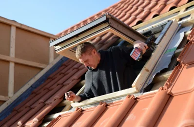 Pose de fenêtres de toit Velux à Sautel